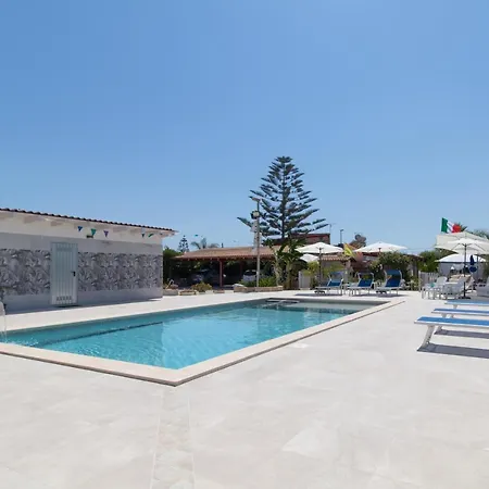 Holiday home Monolocale In D Enza Pool