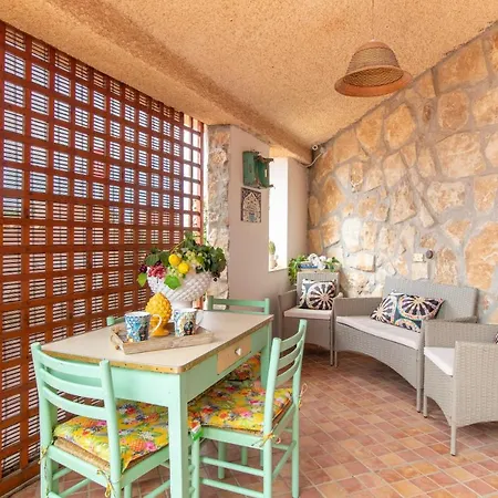 Holiday home Monolocale In D Enza Pool